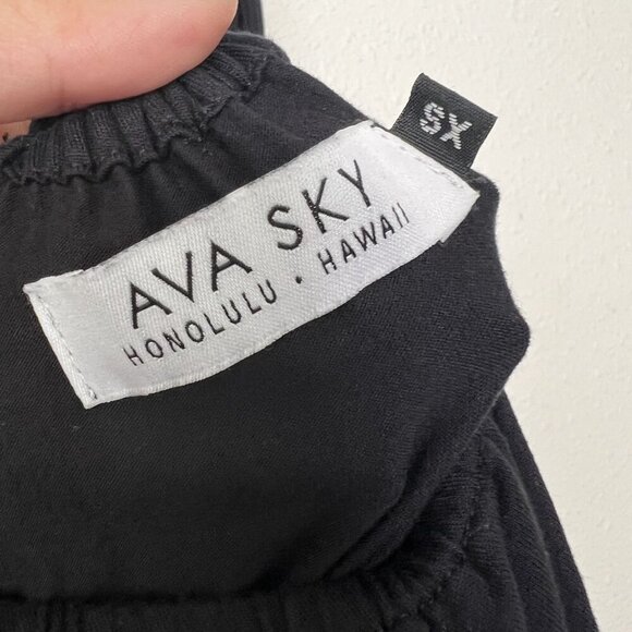 Ava Sky Hawaii XS Black Romper Fighting Eel - Picture 7 of 7
